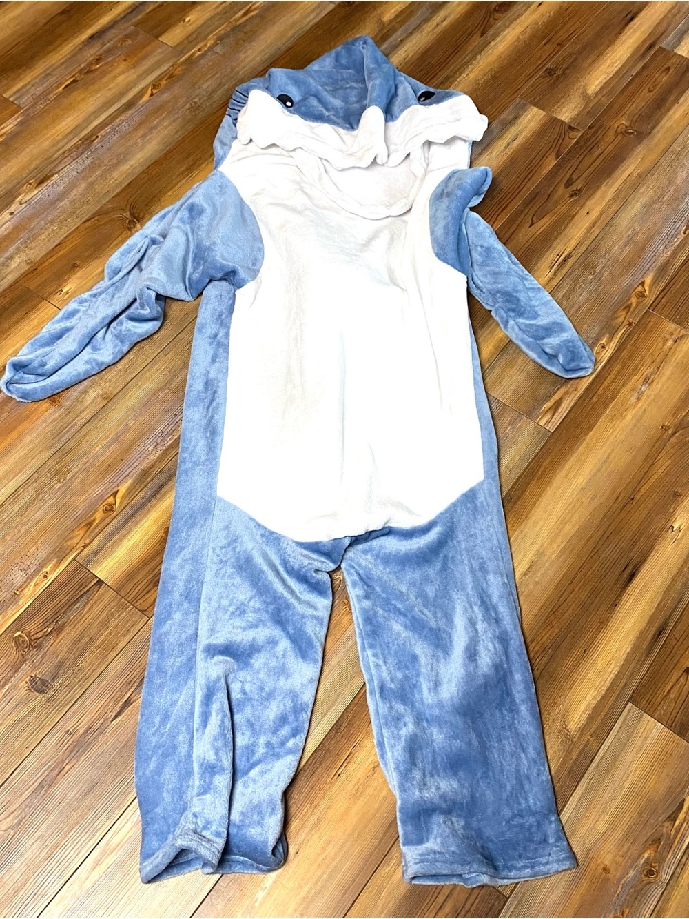 Adult unisex hooded Shark Jaws Bruce Finding Nemo Halloween costume